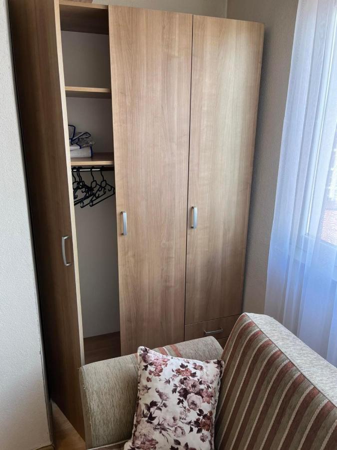 Centrum Apartments Priştine Dış mekan fotoğraf
